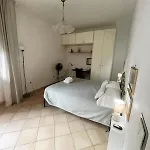 Caio Asinio *