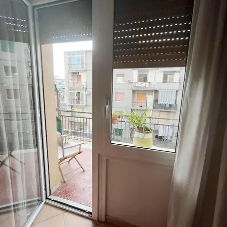 Caio Asinio Apartman