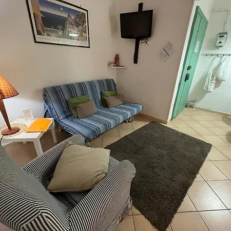 Apartamento Caio Asinio Nápoles