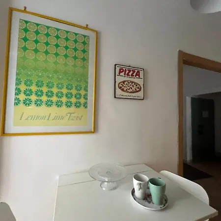Caio Asinio Apartman