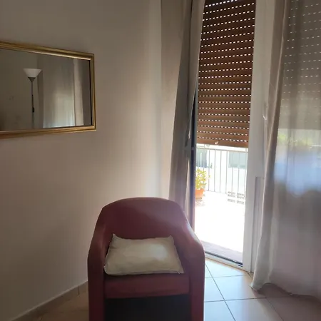 Caio Asinio Apartman