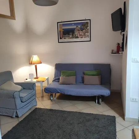 Apartman Caio Asinio *