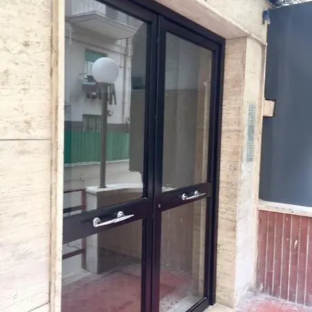 Caio Asinio Naples