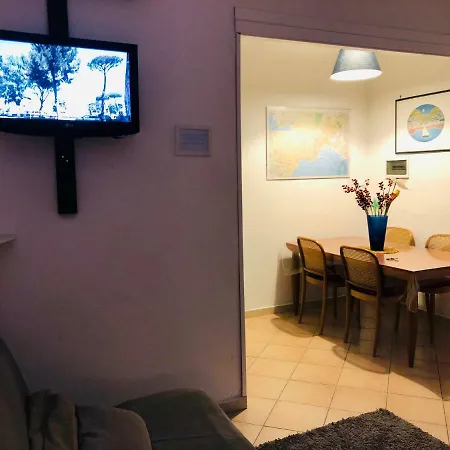 Apartment Caio Asinio *